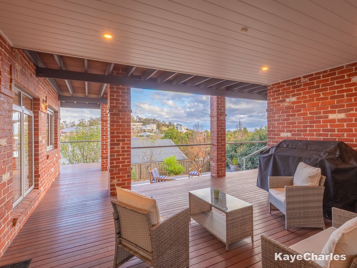 3 North Hidden Valley Circuit, Beaconsfield