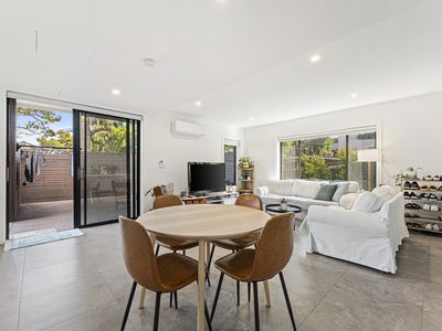 2 / 30 Keira Street, Wollongong