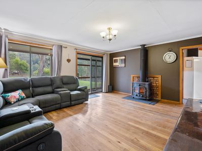 9 Nala Road, Oyster Cove