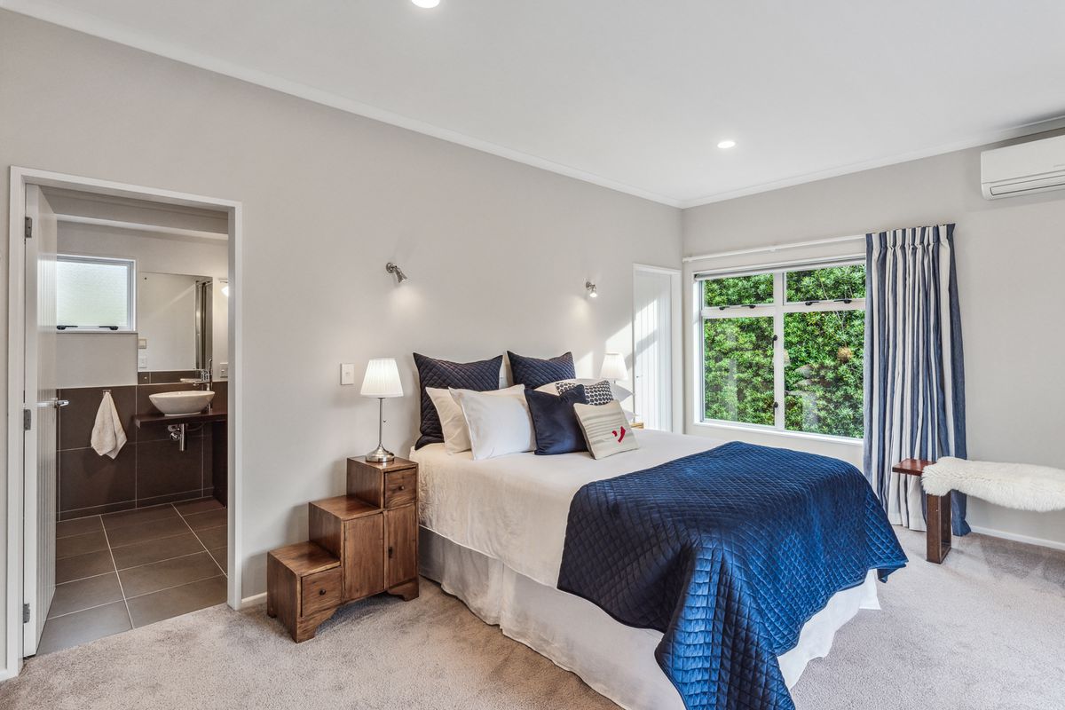 3 Southleigh, Raumati South