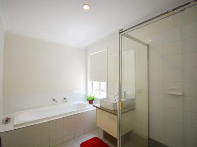 30 Moogerah Blvd, Redbank Plains