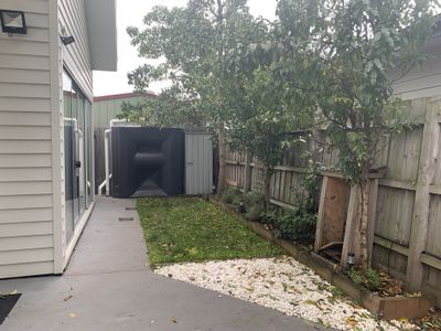 2 / 100 Kororoit Creek Road, Williamstown