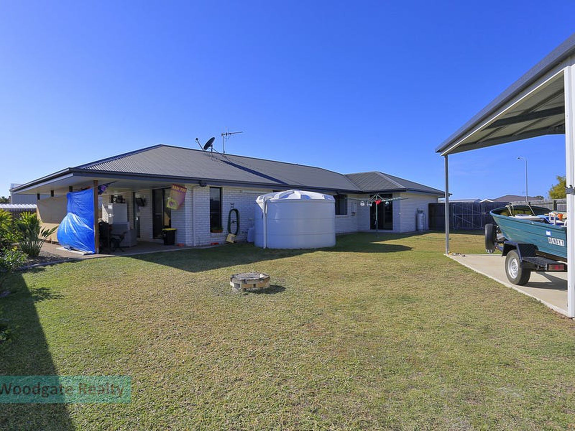 10 Whipbird Ct, Woodgate