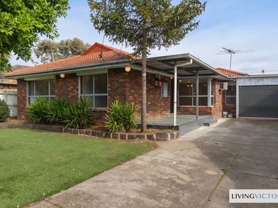 49 Birchwood Boulevard, Deer Park