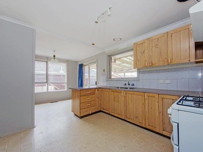 21 Burnham Drive, Hoppers Crossing