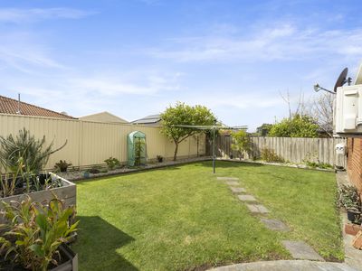 14 Nimbus Court, Hampton Park