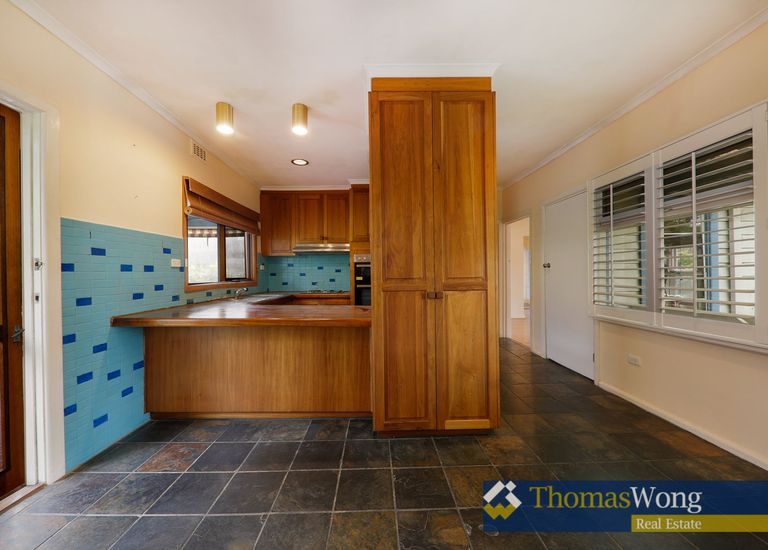 34 Asquith Street, Box Hill South
