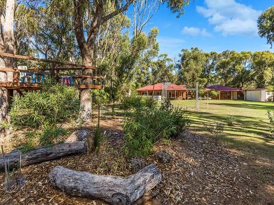 31 Oak Way , Baldivis