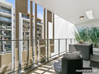 42 / 172 Railway Parade, West Leederville