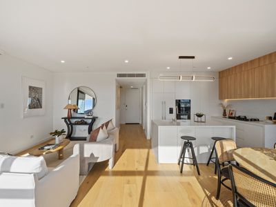 701 / 50 Gipps Street, Wollongong