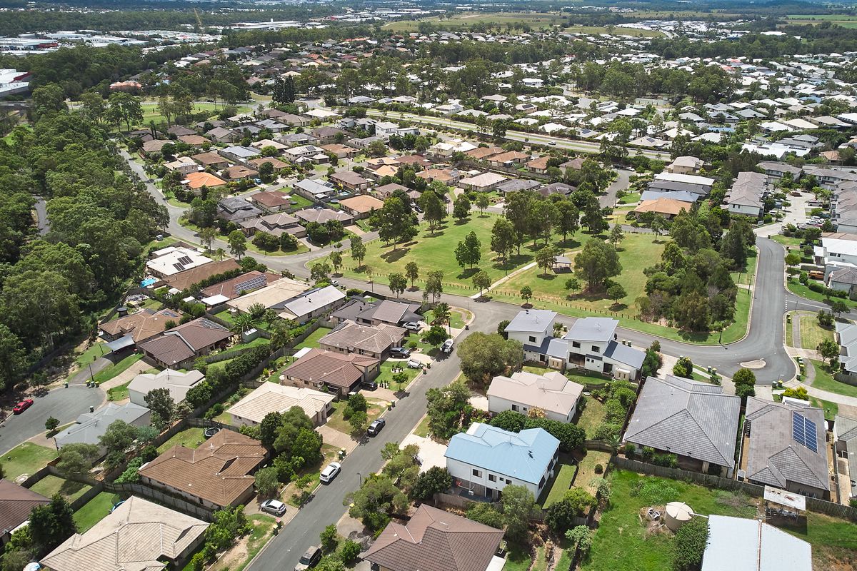 6 Emily Street, Ormeau