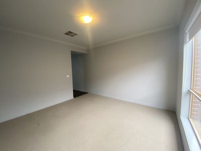 15 Rathdowne Drive, Mickleham