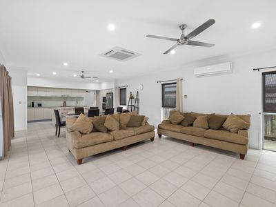 57 Watervale Parade, Wakerley