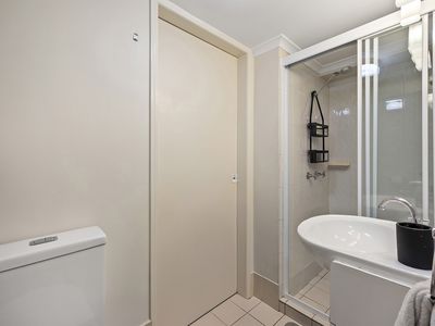 4 / 12 McGregor Avenue, Lutwyche