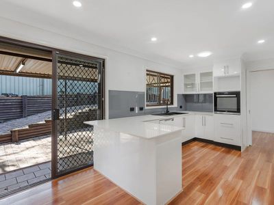 5 Gride Place, Ambarvale