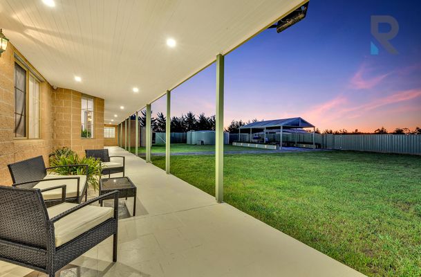 35 The Ridge, Oaklands Junction