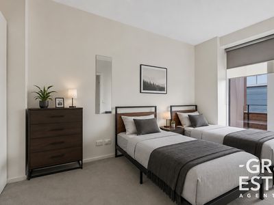 4 / 92 Waverley Road, Malvern East