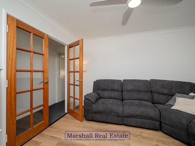 51 Vanderlin Crescent, Ridgewood