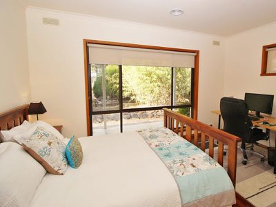 73 Parish Lane, Killawarra