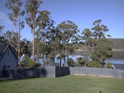 17 Chuter Street, Deep Bay