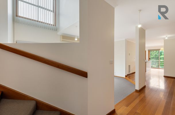 2 / 7 Hawick Court, Greenvale