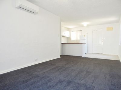 K8/125 Herdsman Parade, Wembley