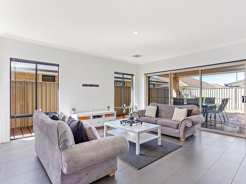 24 Cowes Street, Harrisdale