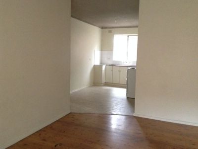 5 / 10 Peterborough Avenue, Lake Illawarra