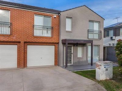 25 Bandicoot Drive, Woodcroft