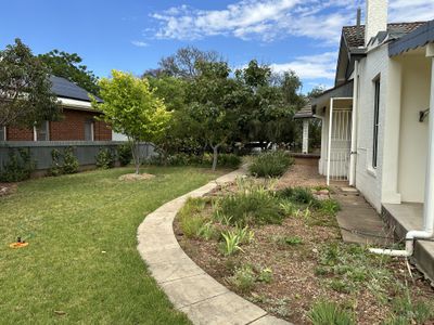 369-371 Clarinda Street, Parkes