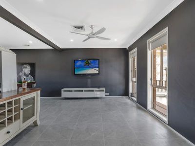 32 Woolshed Place, Currans Hill