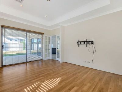 41 Trumpeter Parade, Yanchep