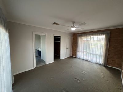 5 Handley Court, Shepparton