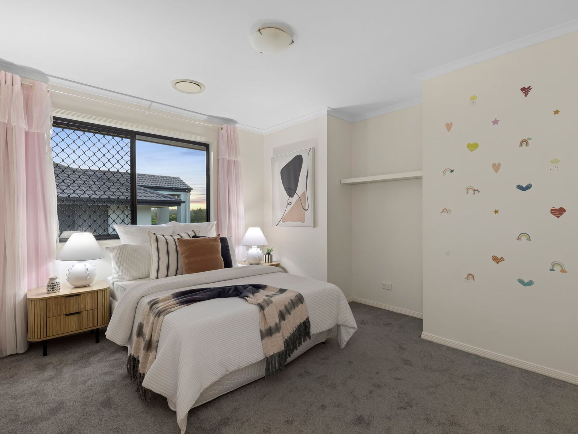 6 Lachlan Drive, Wakerley