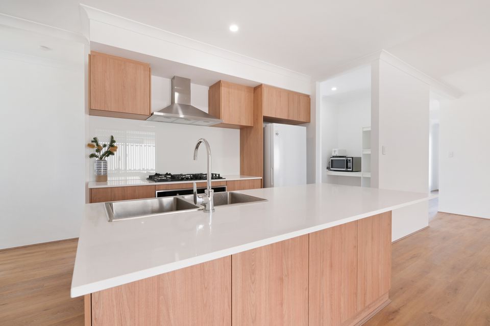 11 Salisbury Lp, Baldivis