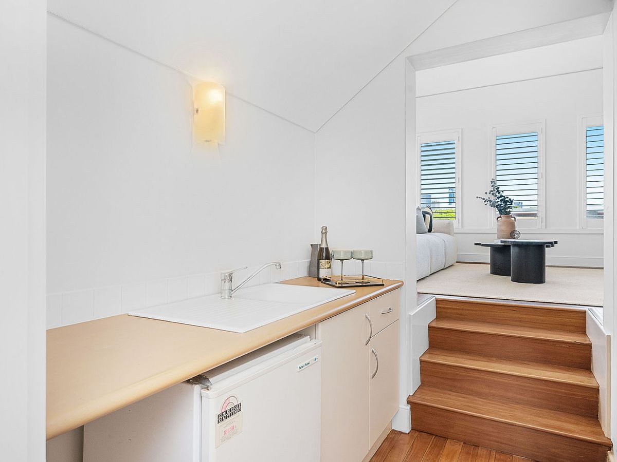 56 Henry Lawson Walk, East Perth