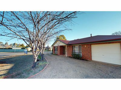 2 Gwydir Court, Dubbo