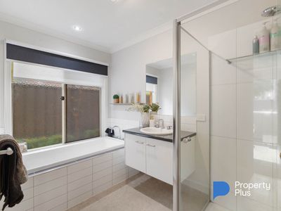 10 Oscar Drive, Marong
