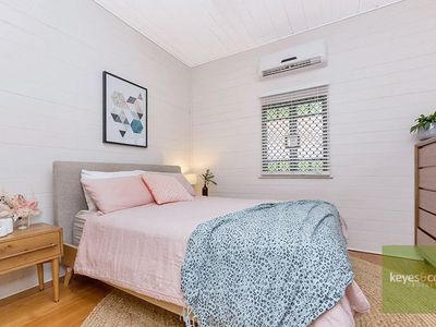 24 Hubert Street, South Townsville