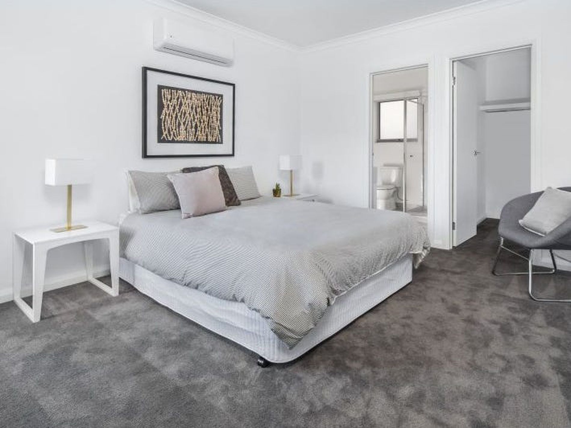 2 / 42 Glenfine Avenue, Hamlyn Heights