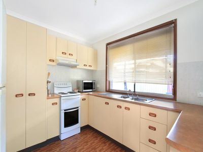 4 / 2 Windang Street, Albion Park Rail