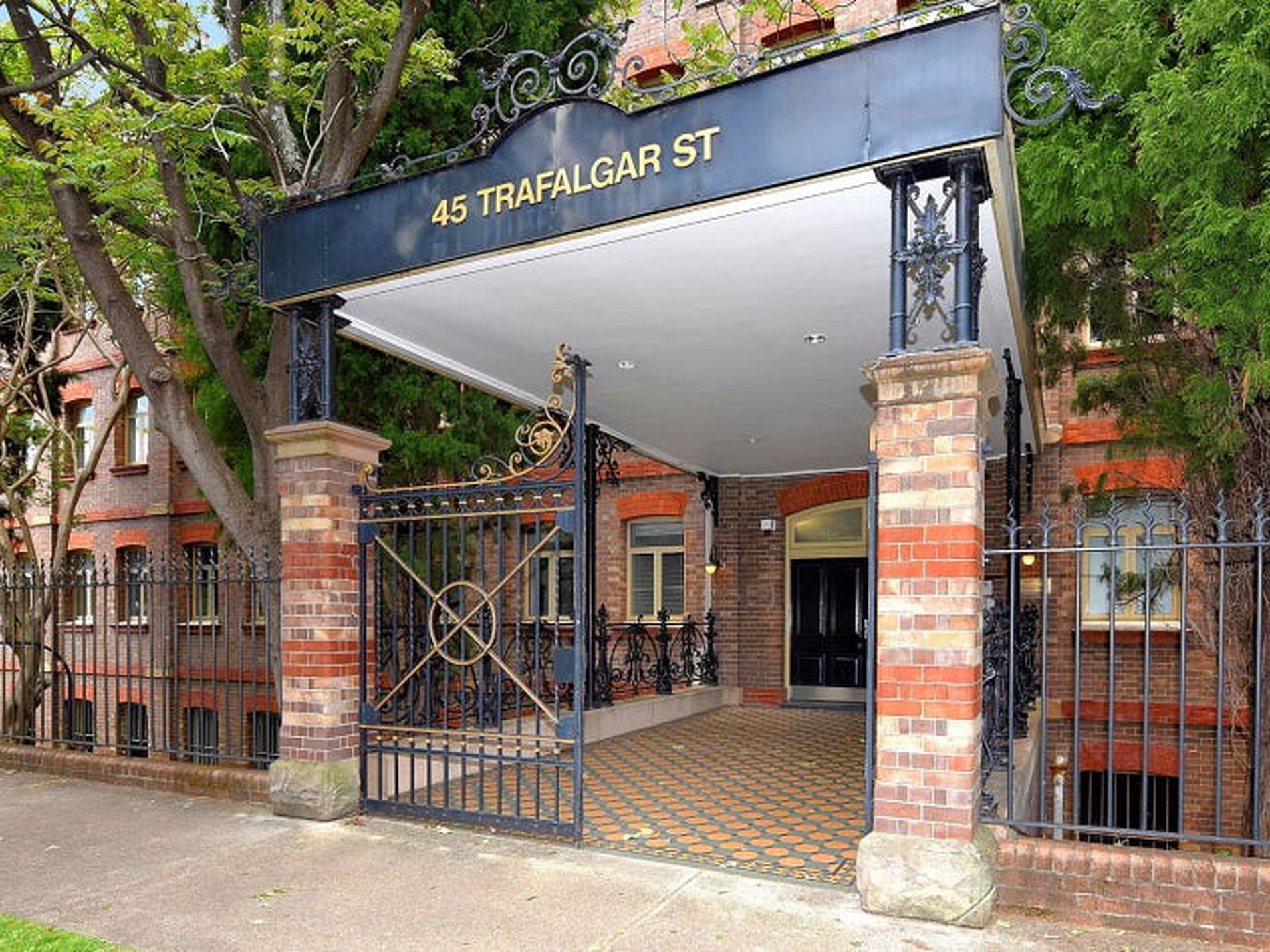 10 / 45 Trafalgar Street, Annandale