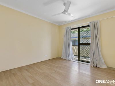 2 / 10 McKean Road, Scarness