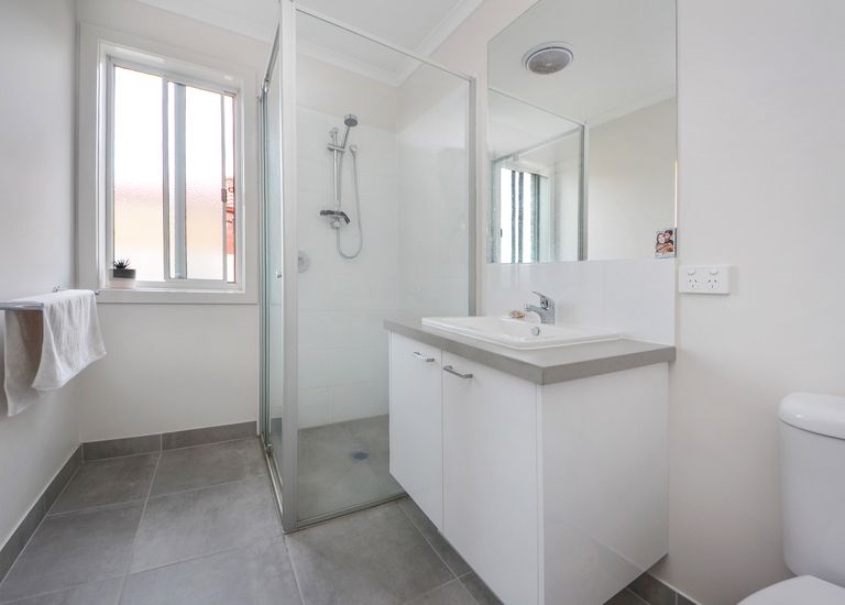 6 Coastal Court, Portland