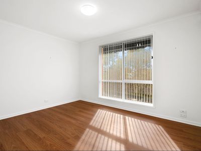 2 / 15 Bostock Avenue, Manifold Heights