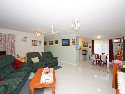 73 LIMPUS STREET, Urangan