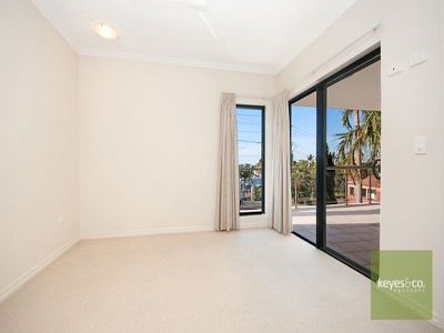 104 / 3 Melton Terrace, Townsville City