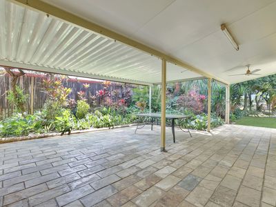 2 Bounty Close, Bentley Park