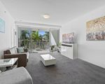 13 / 25 Surf Parade, Broadbeach