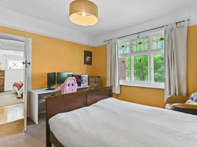 11 Salier Crescent, Mount Stuart